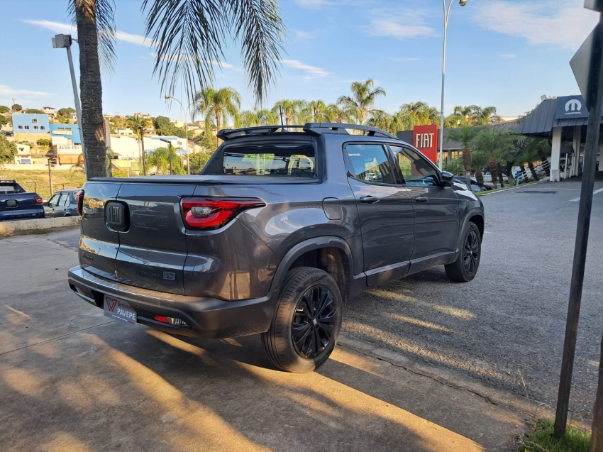 fiat toro 1.3 turbo 270 flex volcano at6 4p automatico 20253