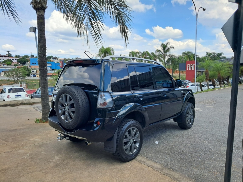 mitsubishi pajero tr4 2.0 4x4 16v flex 4p manual 20113