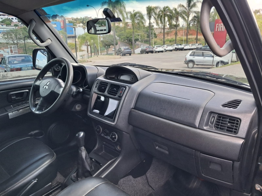 mitsubishi pajero tr4 2.0 4x4 16v flex 4p manual 20116