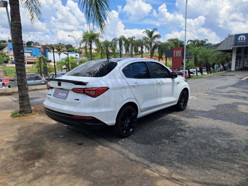 fiat cronos 1.8 e.torq flex hgt at6 4p automatico 20203