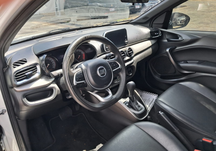 fiat cronos 1.8 e.torq flex hgt at6 4p automatico 20206