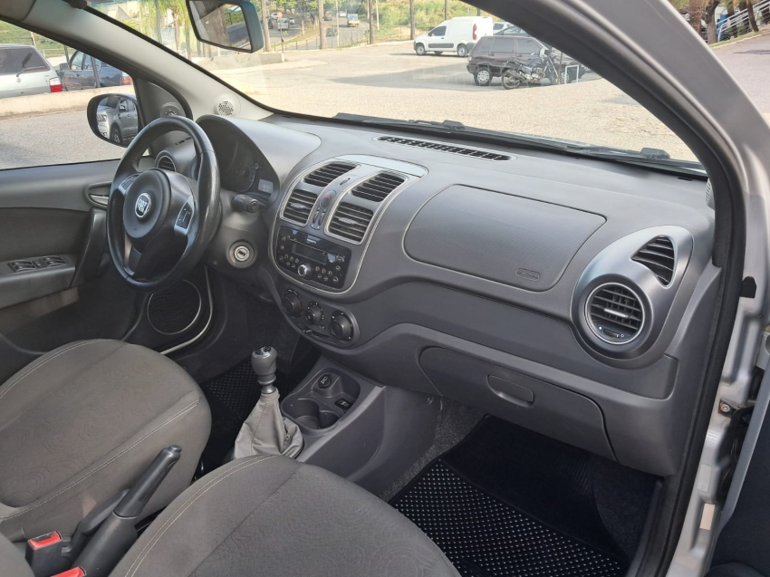 fiat grand siena 1.4 mpi attractive 8v flex 4p manual 20218