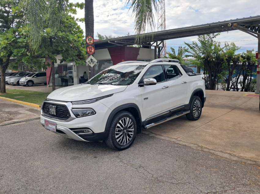 fiat toro 2.0 16v turbo diesel ranch 4wd at9 4p automatico 2025