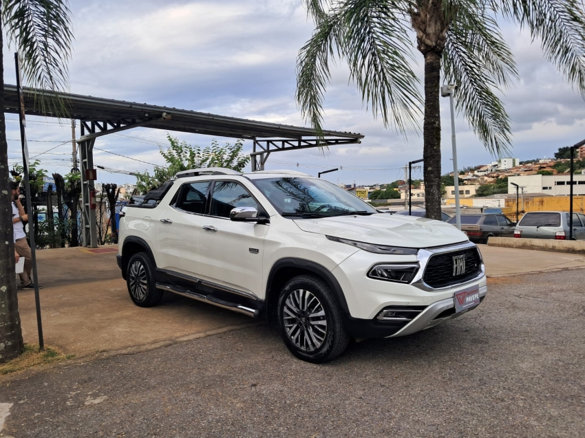 fiat toro 2.0 16v turbo diesel ranch 4wd at9 4p automatico 20252