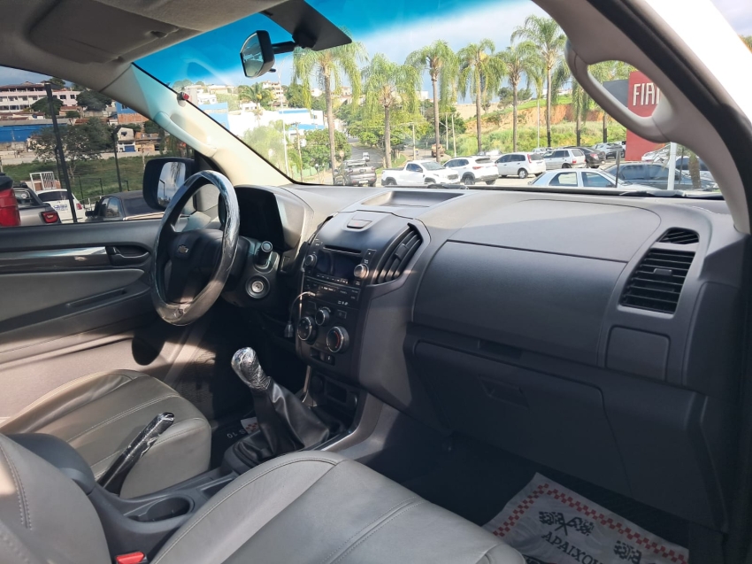 chevrolet s10 2.4 ls 4x2 cd 8v flex 4p manual 20137