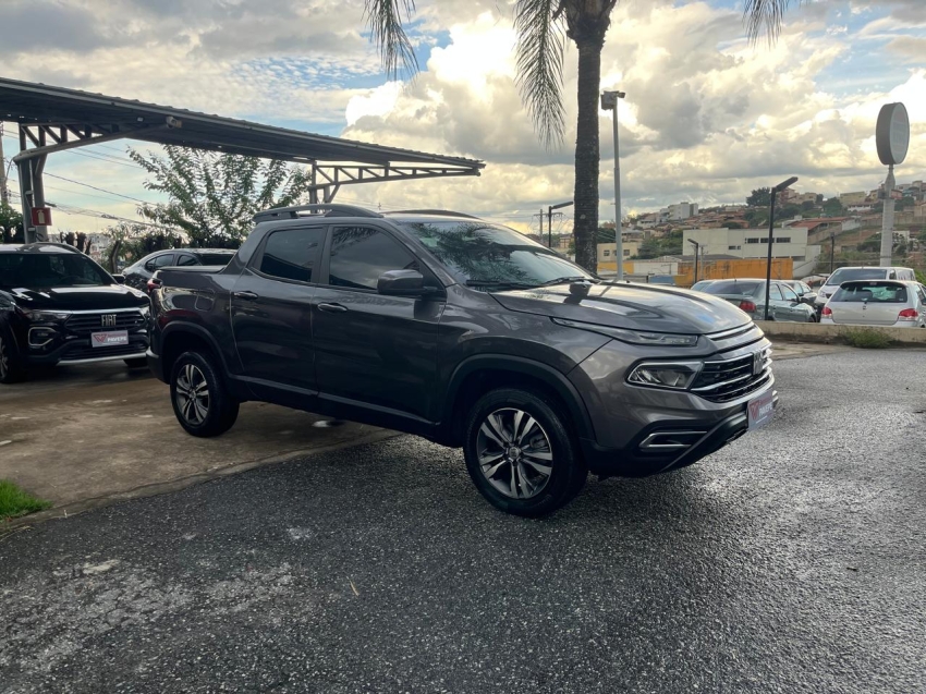 fiat toro 1.3 turbo 270 flex freedom at6 4p automatico 20232