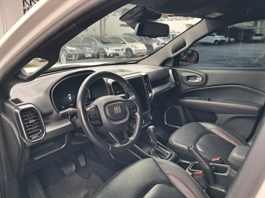 fiat toro 2.0 16v turbo diesel ultra 4wd at9 4p automatico 20237