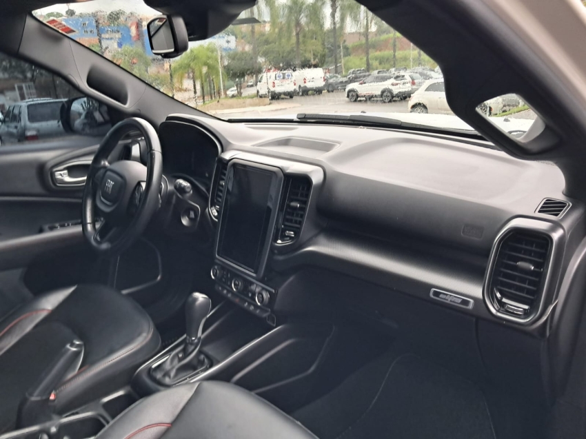 fiat toro 2.0 16v turbo diesel ultra 4wd at9 4p automatico 20236