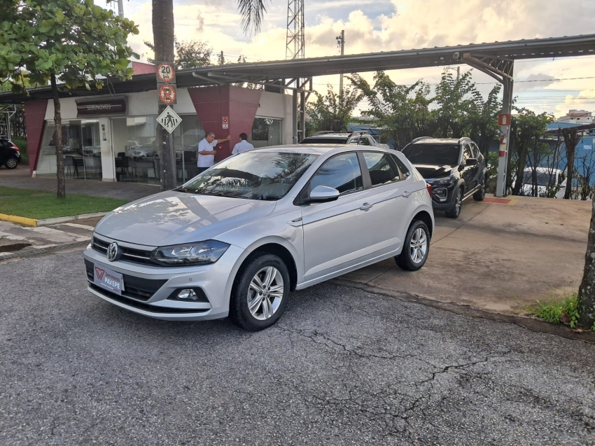 volkswagen polo 1.0 200 tsi comfortline automatico flex 4p 2018