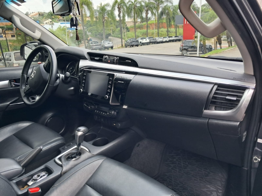 toyota hilux 2.8 d-4d turbo diesel cd srv 4x4 automatico 4p 20227