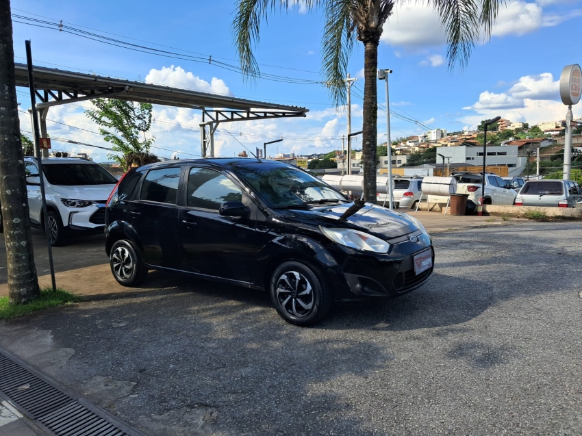 ford fiesta 1.6 rocam se 8v flex 4p manual 20132