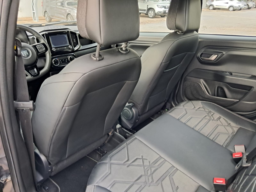 fiat strada 1.3 firefly flex volcano cd manual 4p 20239