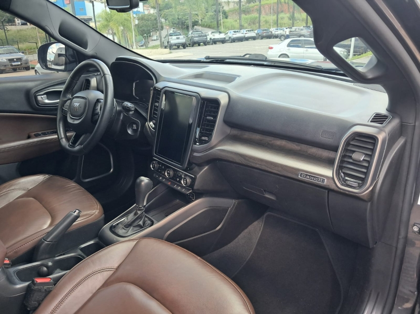 fiat toro 2.0 16v turbo diesel ranch 4wd at9 4p automatico 20238