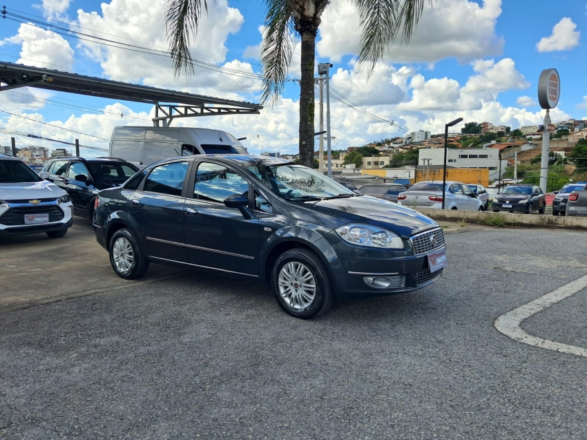 fiat linea 1.8 lx 16v flex 4p manual 20112