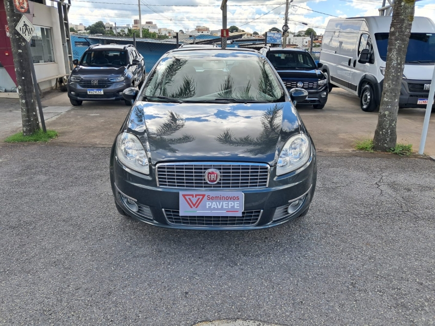 fiat linea 1.8 lx 16v flex 4p manual 20111