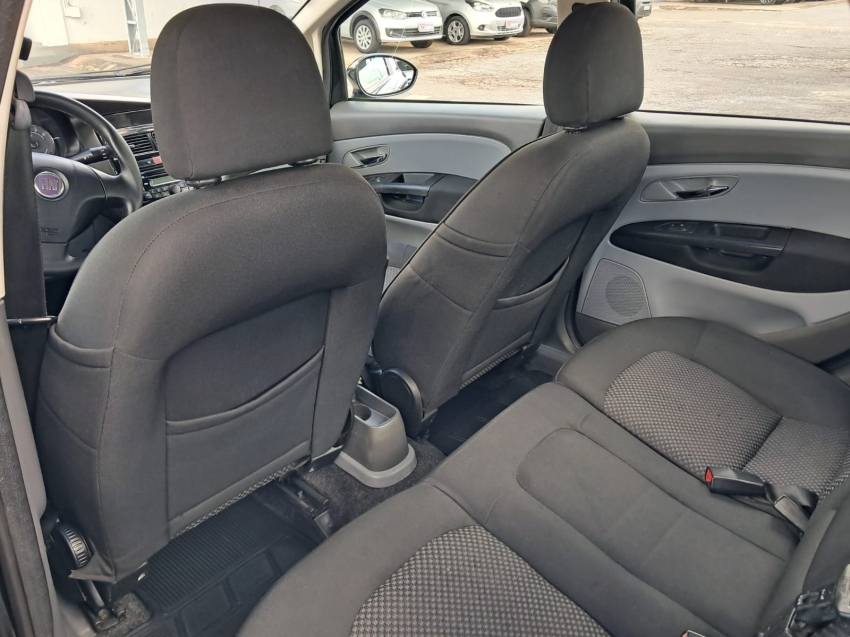 fiat linea 1.8 lx 16v flex 4p manual 20119