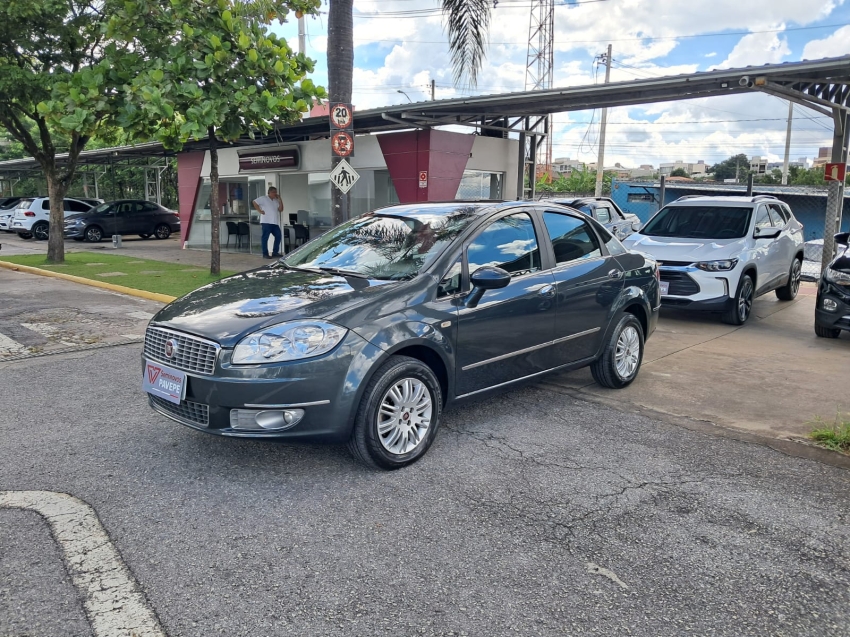 fiat linea 1.8 lx 16v flex 4p manual 2011