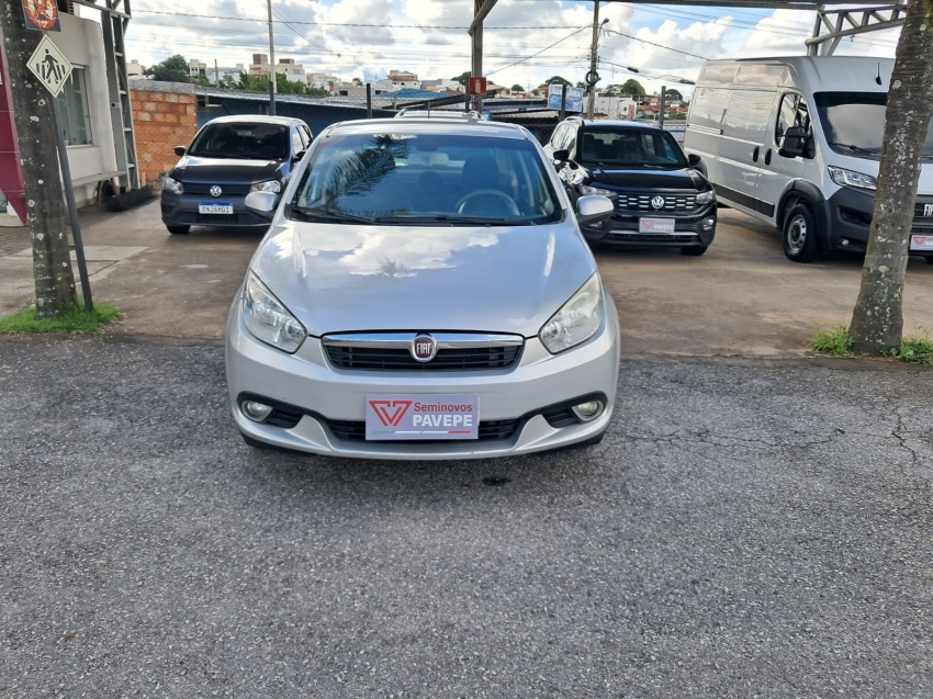 fiat grand siena 1.4 mpi attractive 8v flex 4p manual 20131