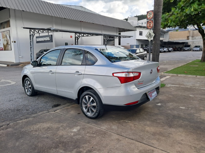 fiat grand siena 1.4 mpi attractive 8v flex 4p manual 20135