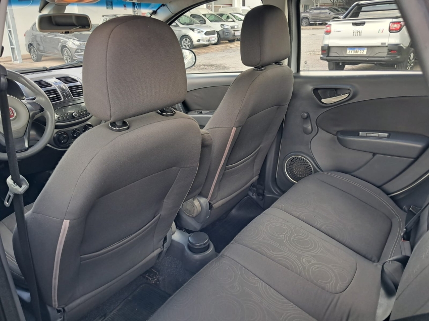 fiat grand siena 1.4 mpi attractive 8v flex 4p manual 20139