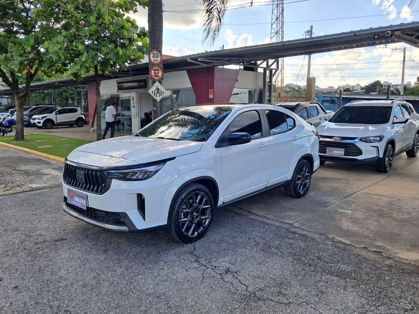 fiat fastback 1.0 turbo 200 hybrid impetus cvt flex 4p automatico 2026