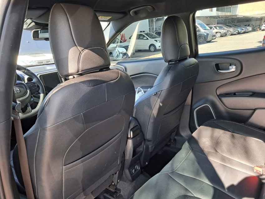 fiat toro 1.3 turbo 270 flex volcano at6 4p automatico 20238