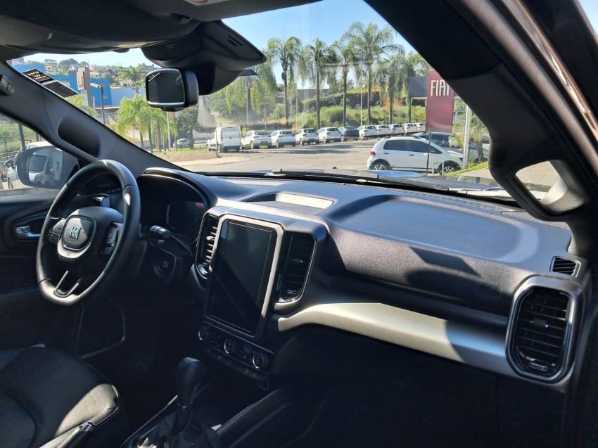 fiat toro 1.3 turbo 270 flex volcano at6 4p automatico 20237