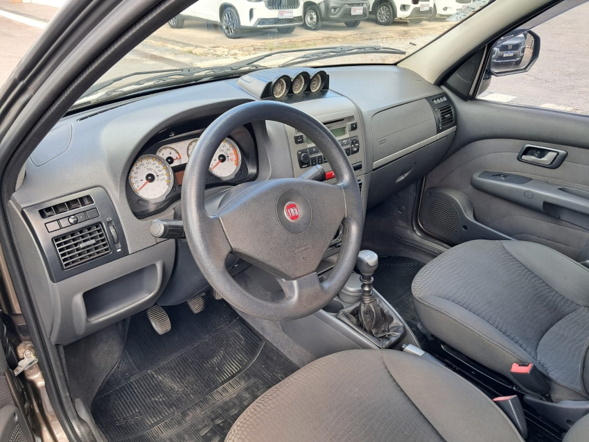 fiat palio 1.8 mpi adventure weekend 16v flex 4p manual 20126