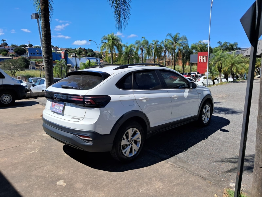 volkswagen nivus 1.0 200 tsi total flex comfortline automatico 4p manual 20213