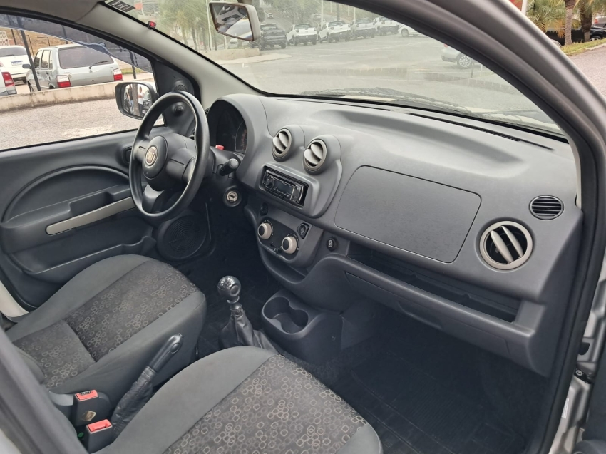 fiat uno 1.0 vivace 8v flex 4p manual 20128