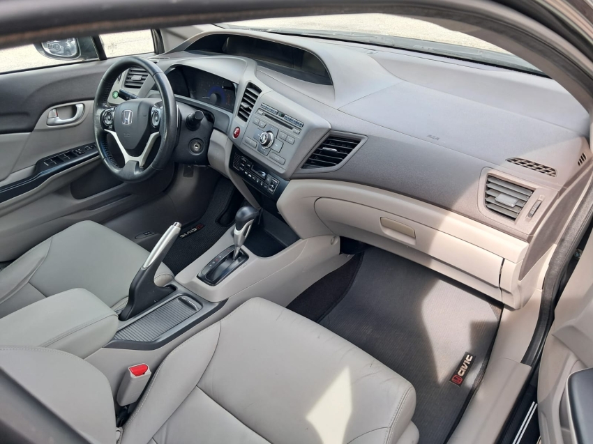 honda civic 2.0 lxr 16v flex 4p automatico 20148