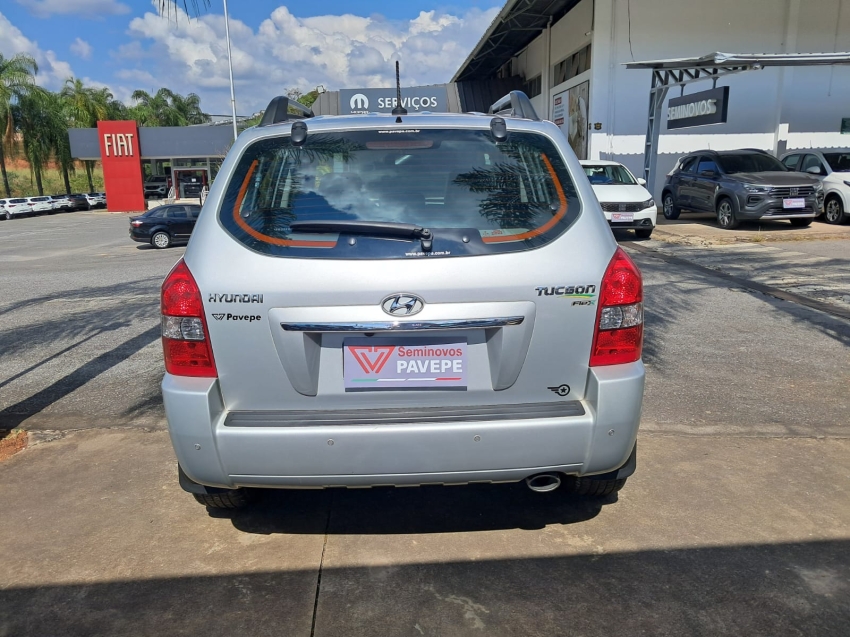 hyundai tucson 2.0 mpfi gls 16v 143cv 2wd flex 4p automatico 20154