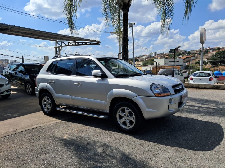 hyundai tucson 2.0 mpfi gls 16v 143cv 2wd flex 4p automatico 20152