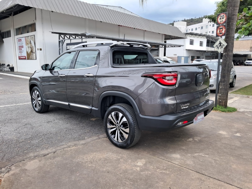 fiat toro 1.3 turbo 270 flex volcano at6 4p automatico 20225