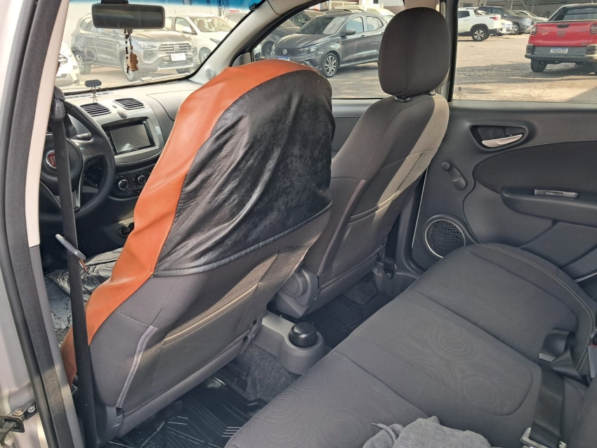 fiat grand siena 1.4 mpi attractive 8v flex 4p manual 20186