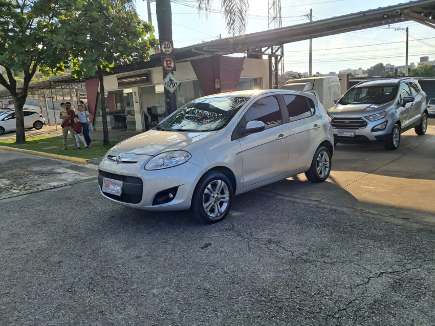 fiat palio 1.4 mpi attractive 8v flex 4p manual 2014