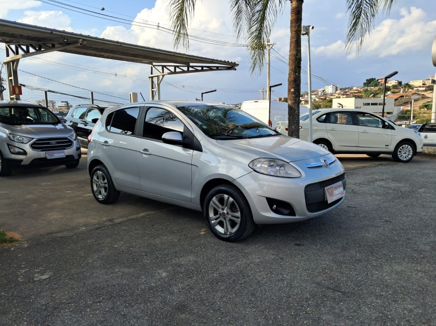 fiat palio 1.4 mpi attractive 8v flex 4p manual 20142