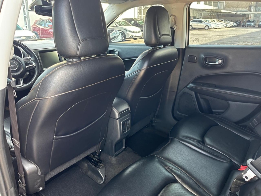 jeep compass 2.0 16v flex longitude automatico 4p 20177