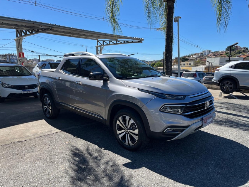 fiat toro 2.0 16v turbo diesel volcano 4wd at9 4p manual 20222