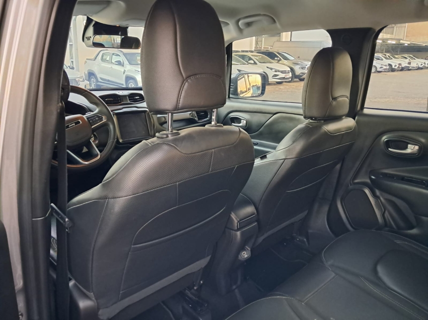 jeep renegade 1.3 t270 turbo flex longitude at6 4p automatico 20228