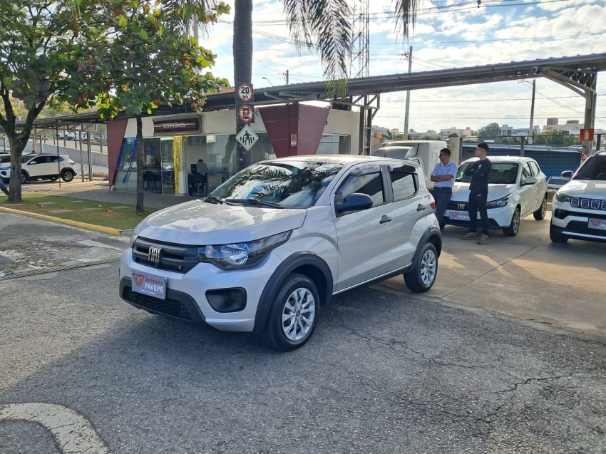 fiat mobi 1.0 evo flex like. manual 4p 20230