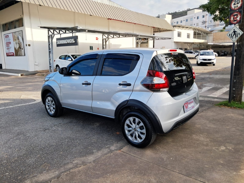 fiat mobi 1.0 evo flex like. manual 4p 20235