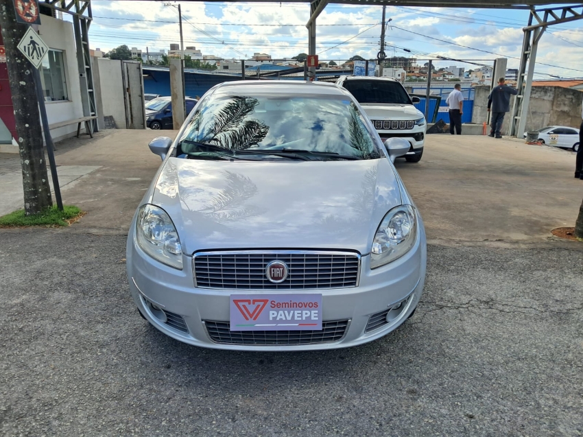 fiat linea 1.8 essence 16v flex 4p manual 20131