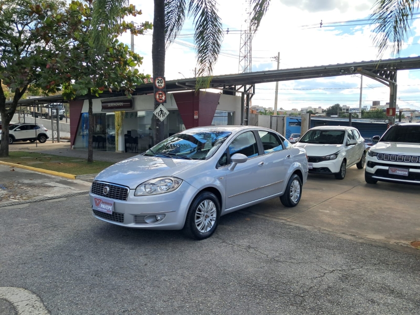 fiat linea 1.8 essence 16v flex 4p manual 20130