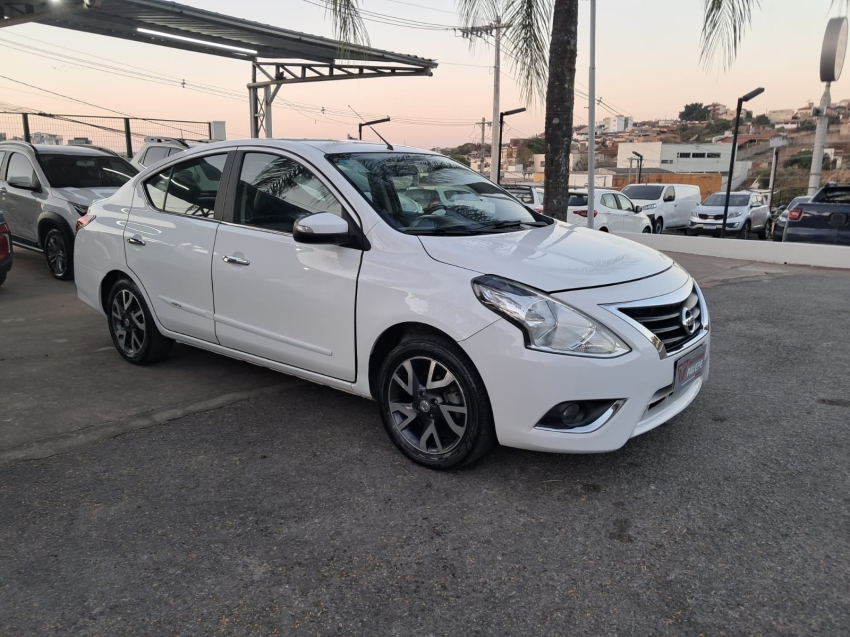 nissan versa 1.6 16v flexstart unique 4p xtronic flex manual 20172