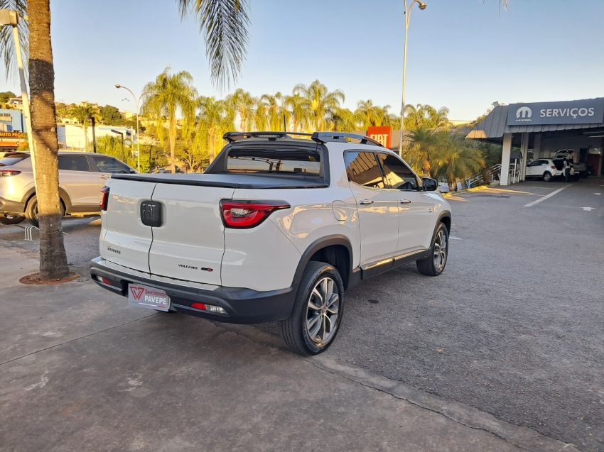 fiat toro 2.0 16v turbo diesel volcano 4wd at9 4p automatico 20193
