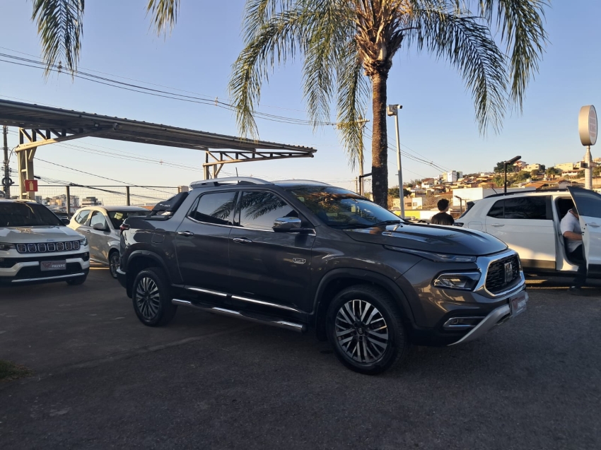 fiat toro 2.0 16v turbo diesel ranch 4wd at9 4p automatico 20252