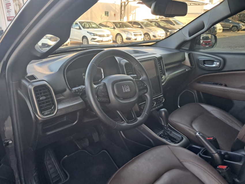 fiat toro 2.0 16v turbo diesel ranch 4wd at9 4p automatico 20256