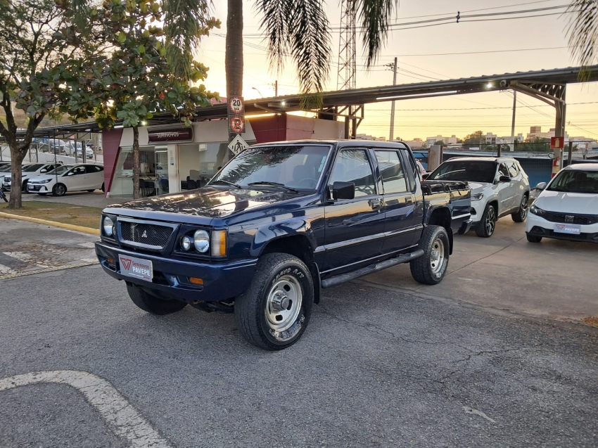 mitsubishi l200 2.5 gl 4x4 cd 8v turbo diesel 4p manual 2000