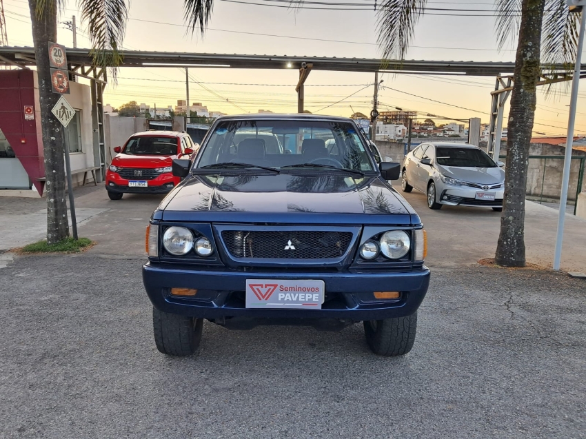 mitsubishi l200 2.5 gl 4x4 cd 8v turbo diesel 4p manual 20001